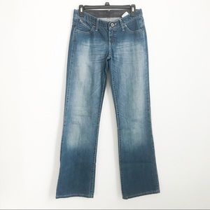 Wrangler Shiloh Straight Leg Jeans